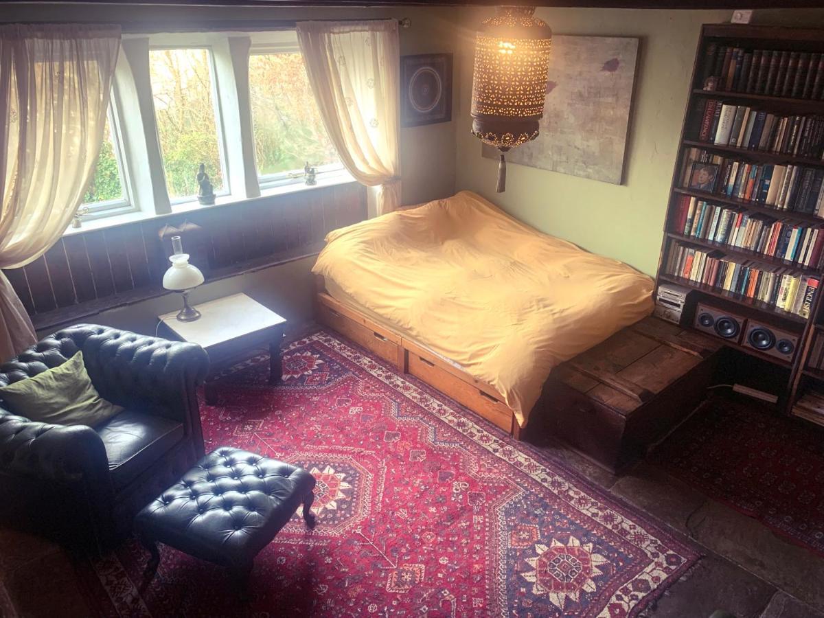 Nutclough Cottage - Log Fire And Valley View - Sleeps 2 Hebden Bridge Exteriér fotografie